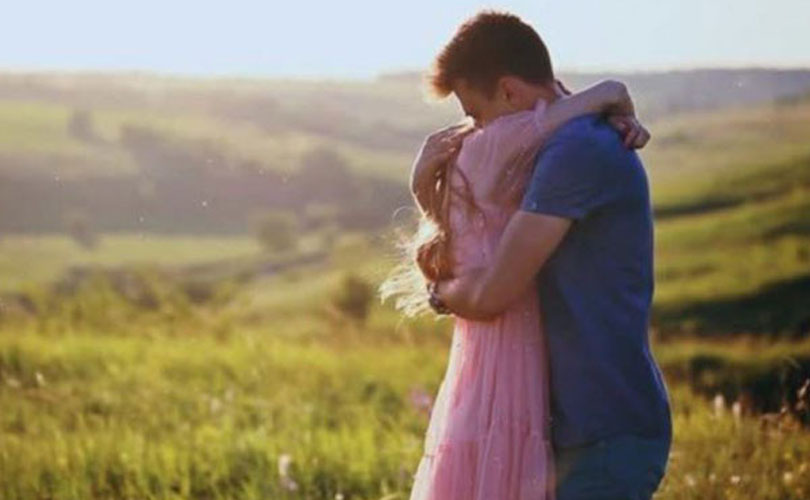 Onalar va ogillar ishtirokidagi retro porno filmlar